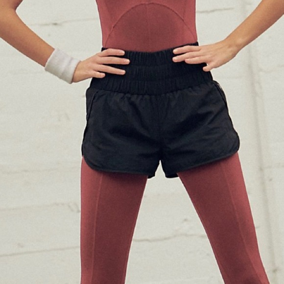 Free People The Way Home Shorts - Black Size S - Picture 2 of 5